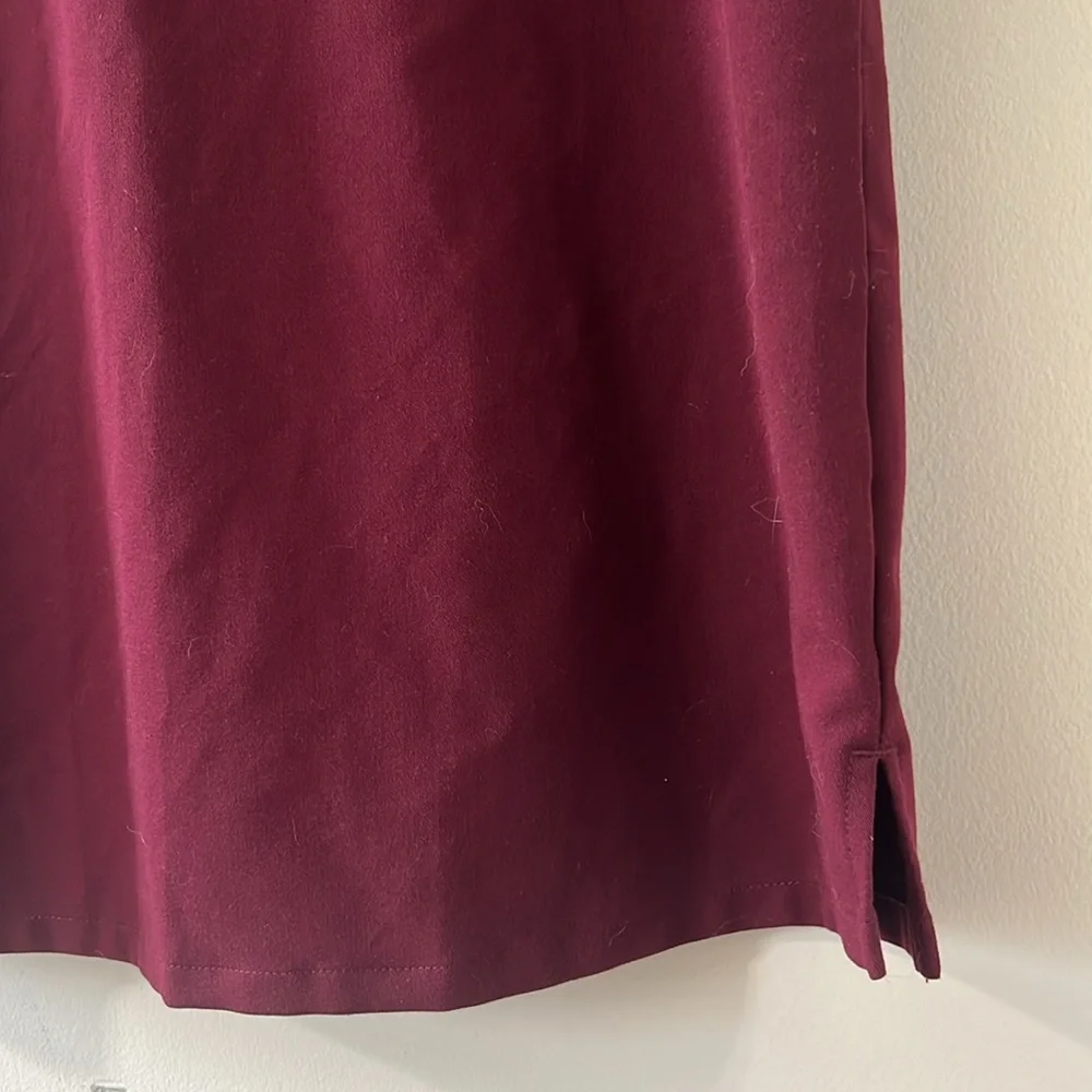 FIGS Catarina One-Pocket Scrub Top Burgundy Size Medium - Picture 5 of 8
